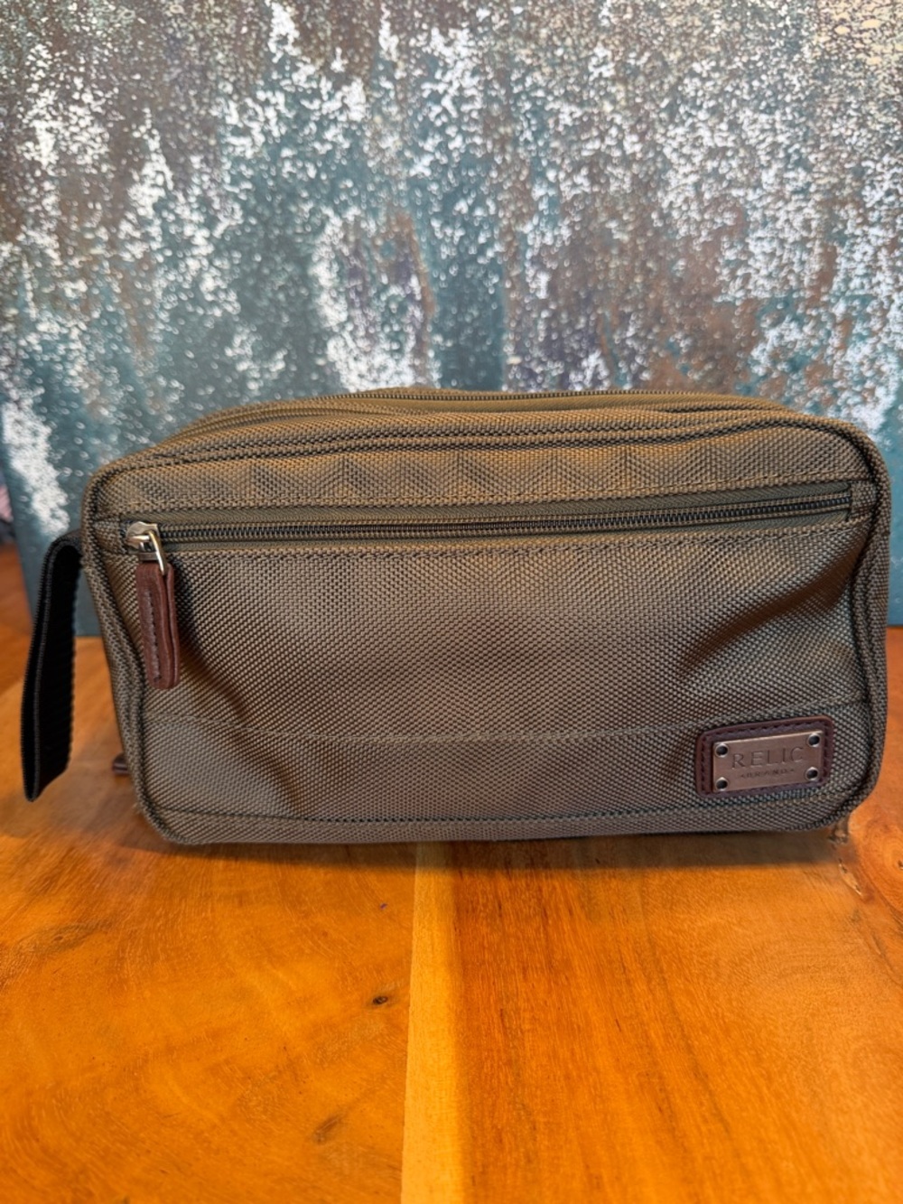 Relic by Fossil Travel Toiletry Bag Utility Dopp Kit Green/Black